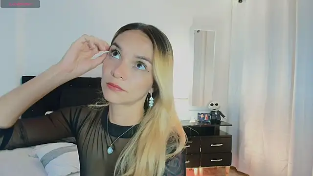 MeganLorensx online show from 04-07-26, 08:43