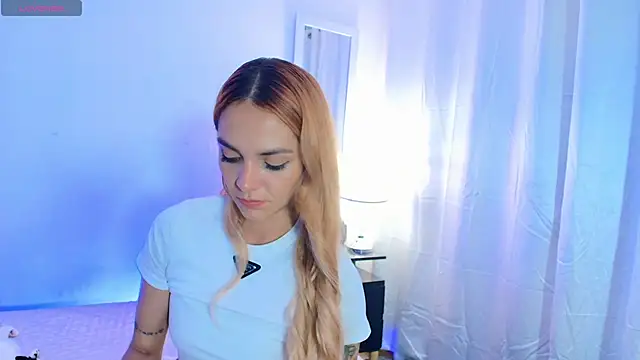 MeganLorensx online show from 10-07-25, 11:39