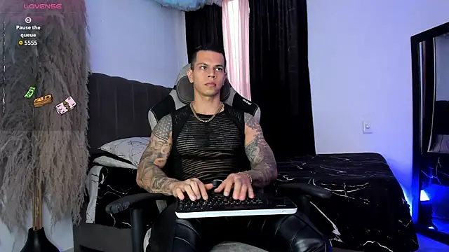 Aron Dark online show from 07-01-26, 07:03