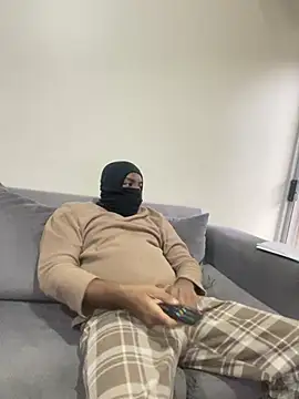 jaytee198610 online show from 04-16-26, 03:35