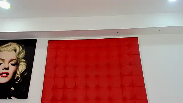 Snapshot of Daliana_Beck chatting on 05-14-26, 12:24 Daliana Beck online show from 05-14-26, 12:24