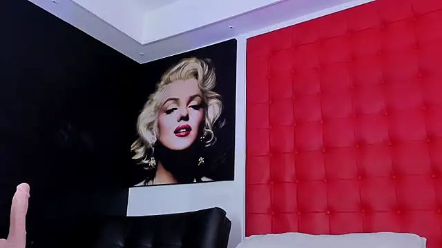 Snapshot of Daliana_Beck chatting on 04-29-26, 02:10 Daliana Beck online show from 04-29-26, 02:10
