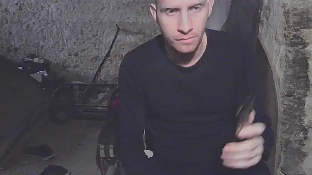 Snapshot of GoodSeksLove chatting on 03-15-25, 03:27 GoodSeksLove online show from 03-15-25, 03:27