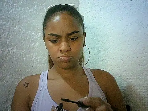 Bellabeltrann online show from 02-18-26, 01:40