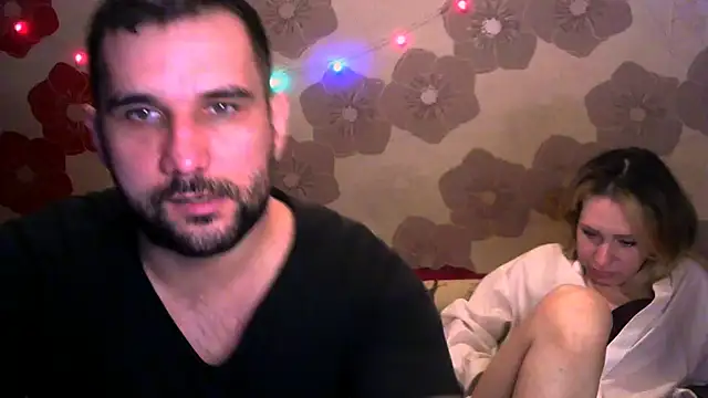 Snapshot of John_Daenerys chatting on 04-07-26, 10:00 John Daenerys online show from 04-07-26, 10:00