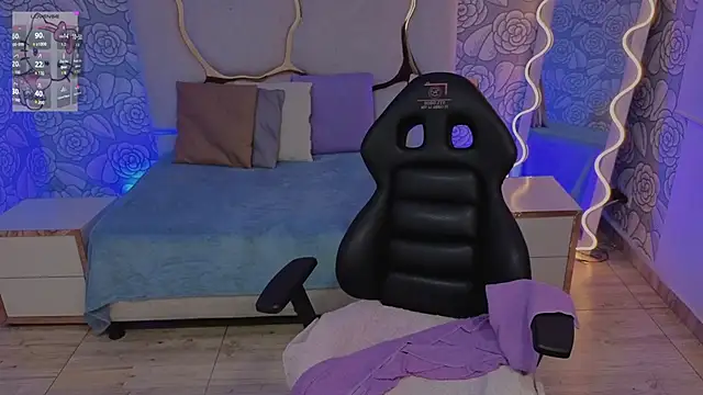 Mellani tay online show from 12-16-25, 07:56