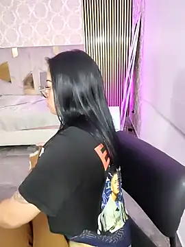 martinna tay online show from 03-11-26, 03:22