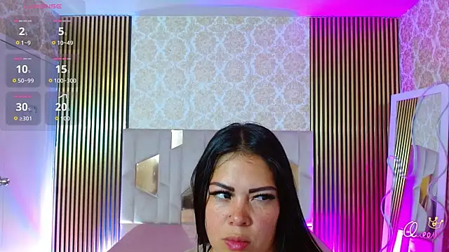 Snapshot of martinna_tay chatting on 05-14-26, 03:14 martinna tay online show from 05-14-26, 03:14