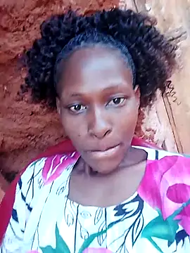 LOVELY-2BERRY online show from 10-20-25, 06:37