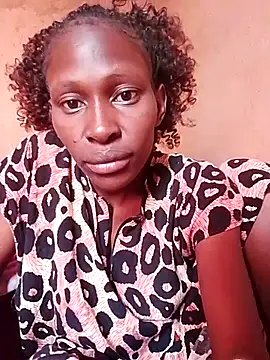 LOVELY-2BERRY online show from 10-25-25, 08:46