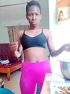 LOVELY-2BERRY online show from 09-27-25, 06:19