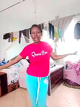 Snapshot of LOVELY-2BERRY chatting on 04-23-26, 10:00 LOVELY-2BERRY online show from 04-23-26, 10:00