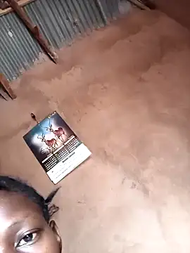 LOVELY-2BERRY online show from 12-20-25, 06:16