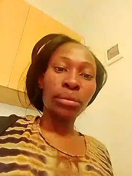 LOVELY-2BERRY online show from 10-02-25, 05:11