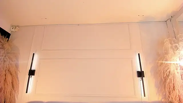 AliceHanz online show from 06-17-26, 04:12