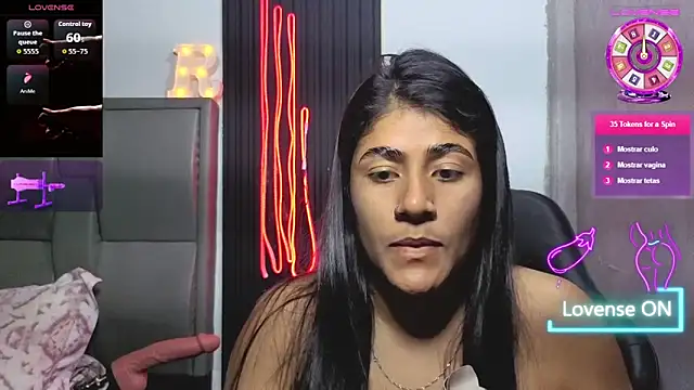 Snapshot of Rubi_boobs_ chatting on 05-21-26, 11:57 Rubi boobs online show from 05-21-26, 11:57