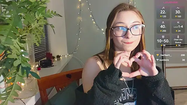 monlight  dana online show from 12-24-24, 12:00