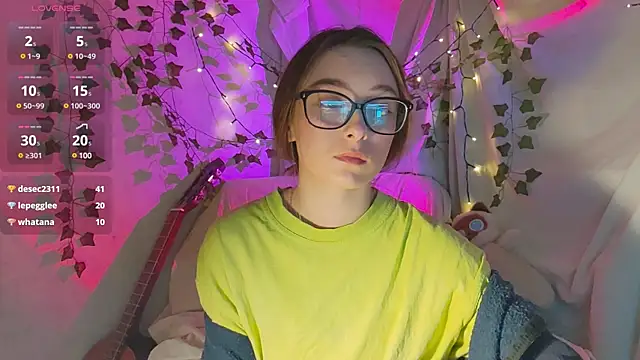 monlight  dana online show from 12-11-24, 04:42