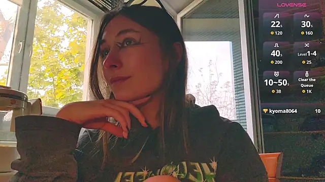 monlight  dana online show from 05-11-26, 04:04