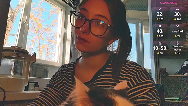 monlight  dana online show from 04-18-26, 03:25