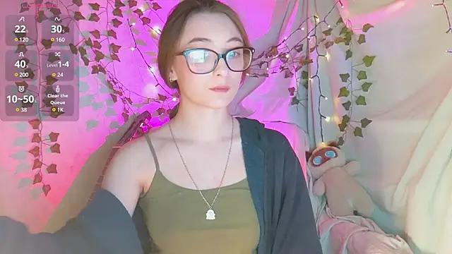 monlight  dana online show from 12-11-24, 01:39