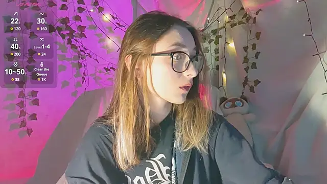 monlight  dana online show from 12-07-24, 01:35