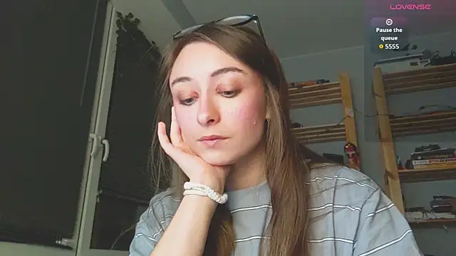 monlight  dana online show from 12-01-25, 09:04