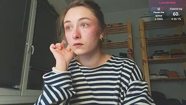 monlight  dana online show from 12-05-25, 03:43