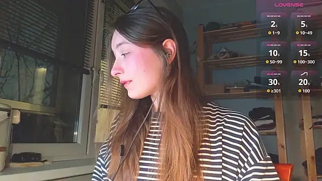 monlight  dana online show from 02-10-26, 08:30