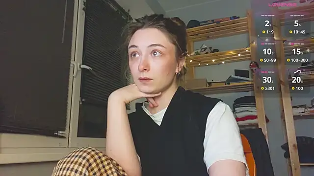 monlight  dana online show from 12-20-25, 06:55