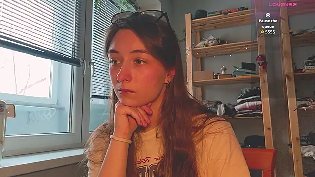 monlight  dana online show from 02-05-26, 12:01