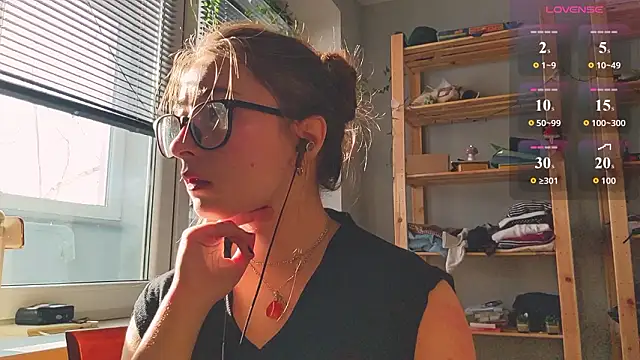 monlight  dana online show from 02-08-26, 11:30