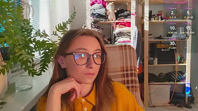 monlight  dana online show from 02-20-25, 01:19