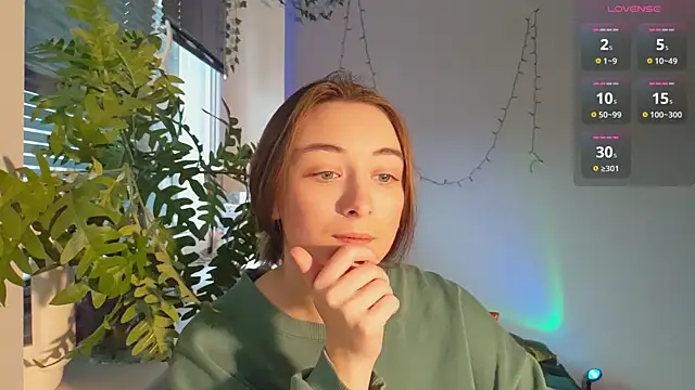 monlight  dana online show from 02-03-25, 12:47