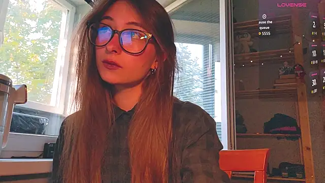 Snapshot of monlight__dana chatting on 07-16-26, 04:15 monlight dana online show from 07-16-26, 04:15
