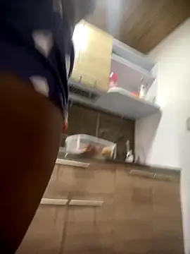 Berry Bans online show from 10-22-25, 06:51