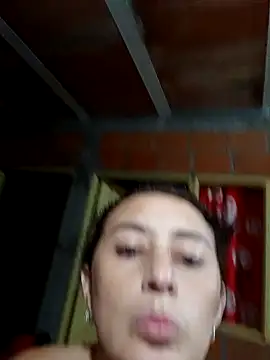 Snapshot of anita15love chatting on 01-04-25, 11:17 anita15love online show from 01-04-25, 11:17