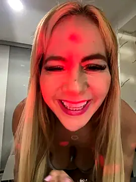 LARIANA RIVERA23 online show from 11-19-25, 05:07