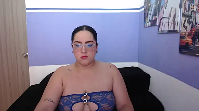 Sofiia davis23 online show from 05-27-26, 01:40