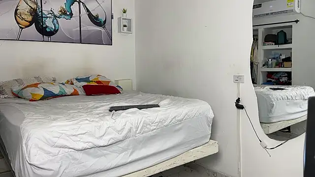 wendy alejo1712 online show from 03-10-26, 01:31