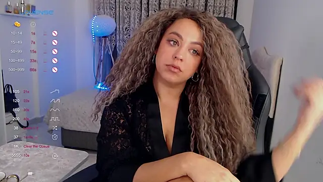  Just a queen 3 online show from 10-12-25, 05:25