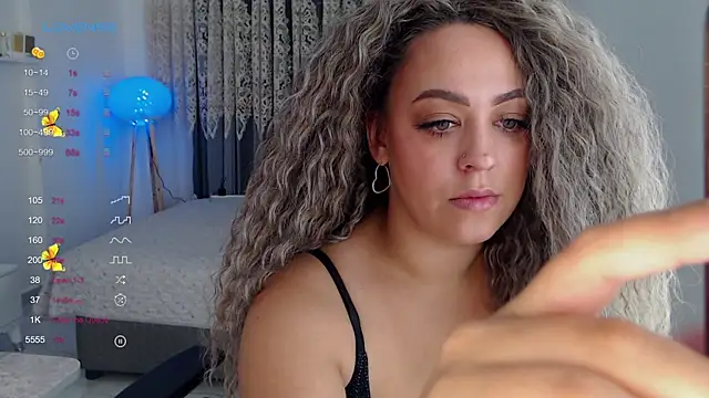  Just a queen 3 online show from 11-11-25, 09:59