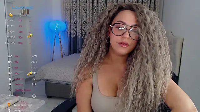  Just a queen 3 online show from 11-01-25, 11:37