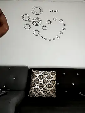 Demiansteven2 online show from 11-04-25, 07:28