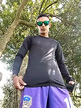 Demiansteven2 online show from 11-18-25, 06:00