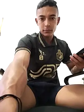 Demiansteven2 online show from 10-22-25, 07:24