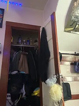 Snapshot of GersonGil1 chatting on 02-23-26, 04:40 GersonGil1 online show from 02-23-26, 04:40