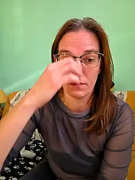 SpiceLea online show from 10-24-25, 09:19