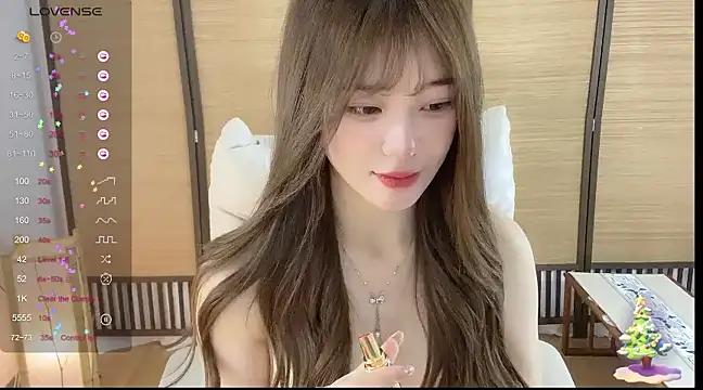 Yuuuuuly online show from 12-12-24, 06:53