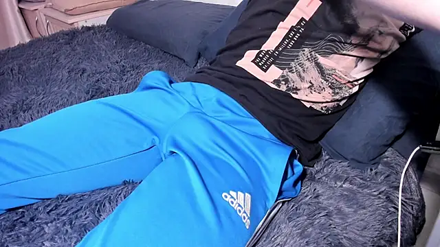 tailer  online show from 12-03-24, 04:44